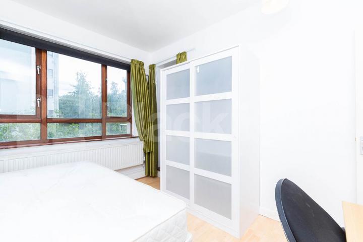 Perfect for students and young professionals looking to be in central Birkenhead Street, Kings Cross